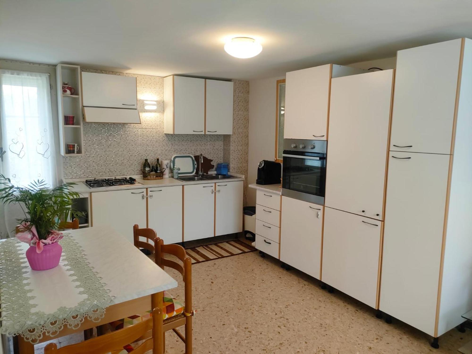 Via Cantonina 1 Di Diana San Valentino  Екстер'єр фото